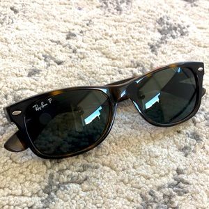 Ray Ban 2132 New Wayfarer Classic